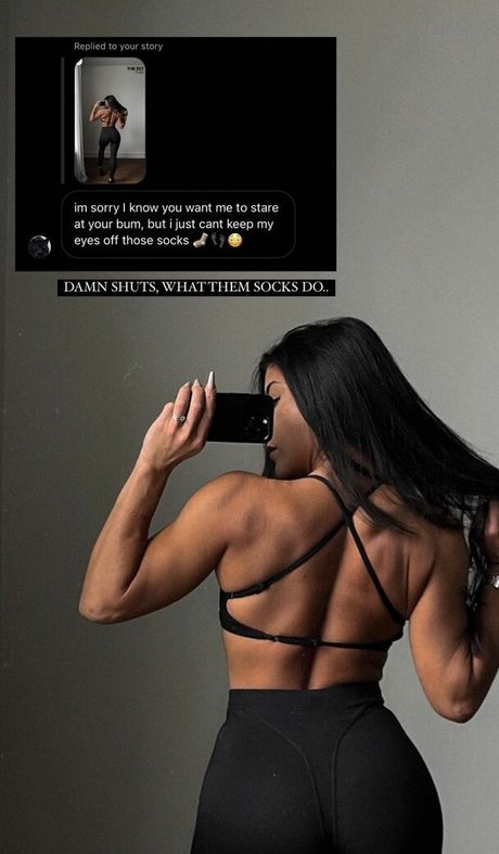 Leah Shutkever star nude image