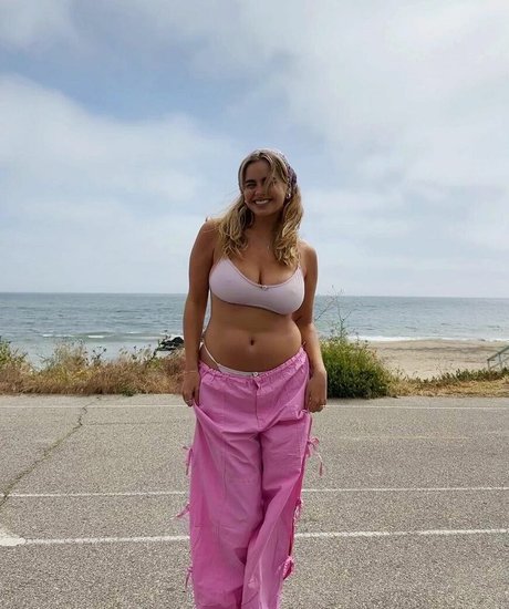 Courtnee Crews naked actress picture