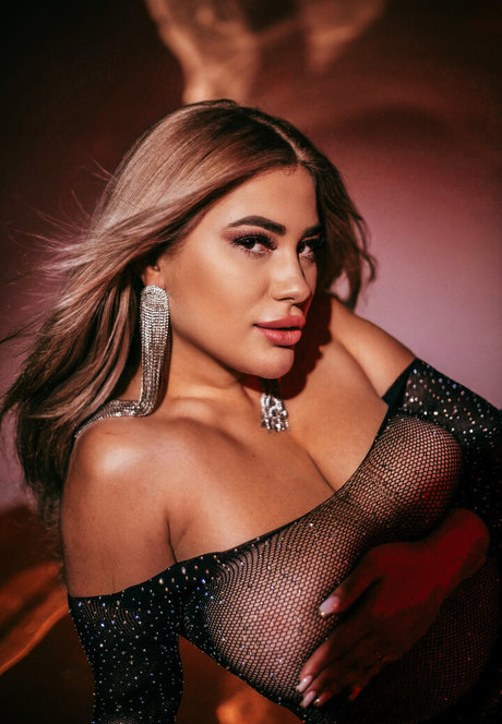 AlpineGold xxx star pic