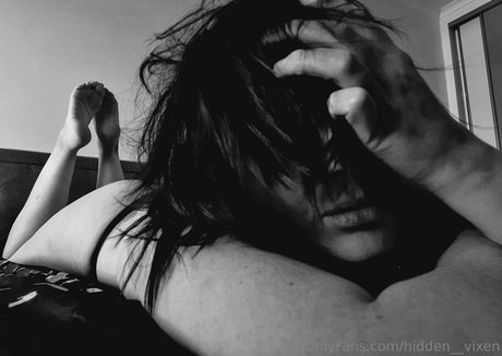 hidden__vixen model xxx photos