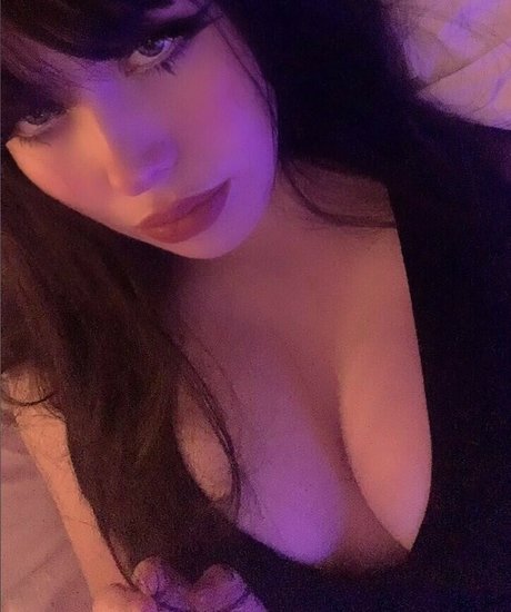 sinnnsro star nude image