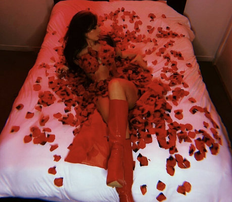 redhead squirt onlyfans pretty photo