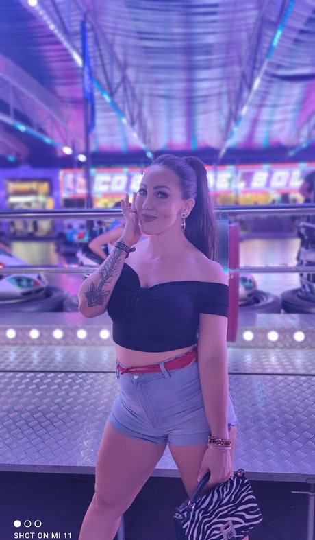 bettyfoxxxofficial pornstar hot image