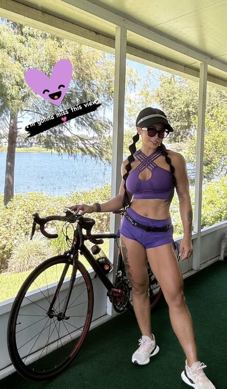 slut milf onlyfans erotic images