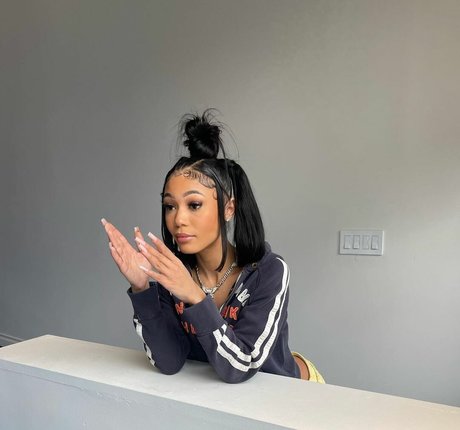 Coi Leray nice model img