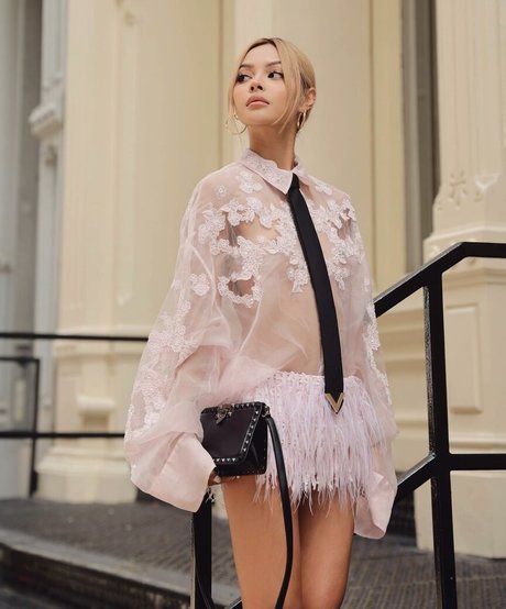 LilyMayMac sexy star pics