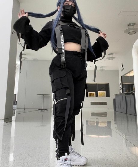 _sugashi beautiful model image