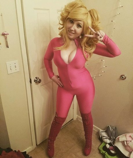 Abadon erotic actress pics