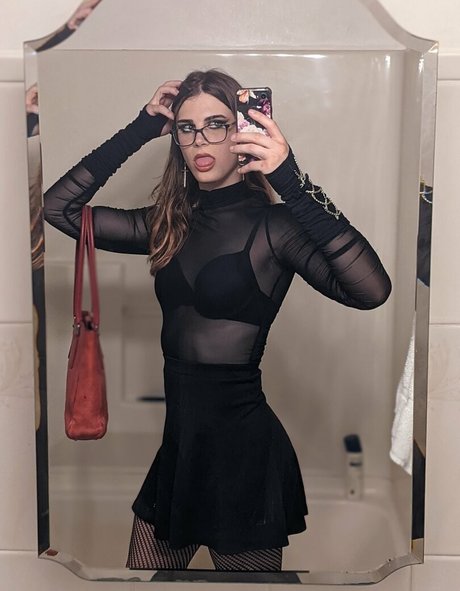 ayyy vuh star archive