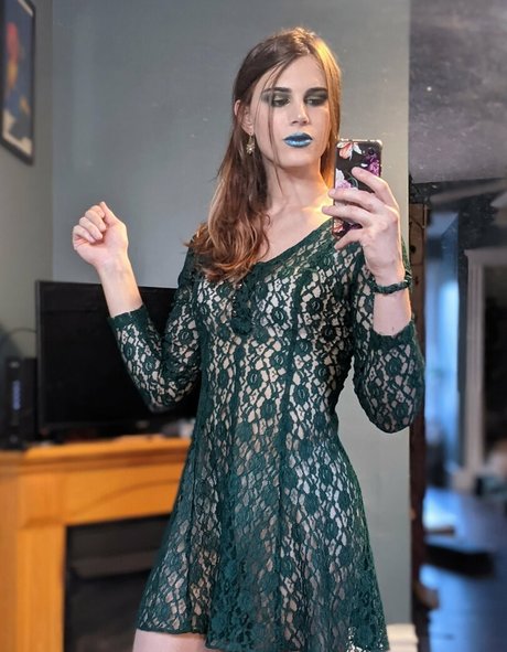 ayyy vuh star nice galleries