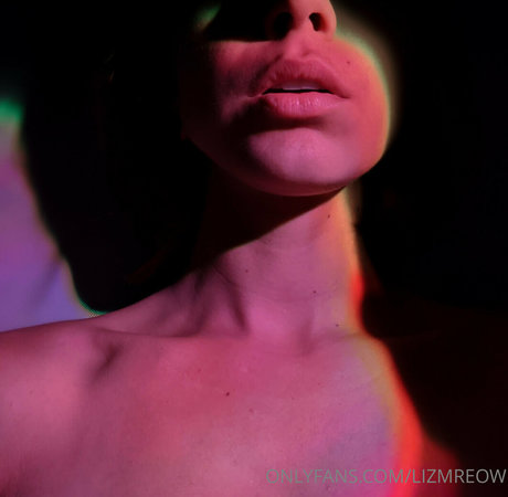 Lizmreow xxx star images
