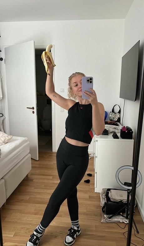 makeup artist onlyfans porno pictures