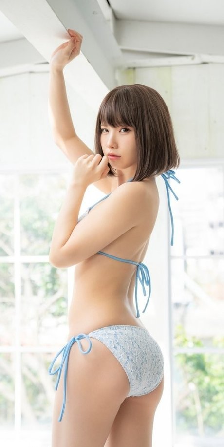 Enako model top gallery