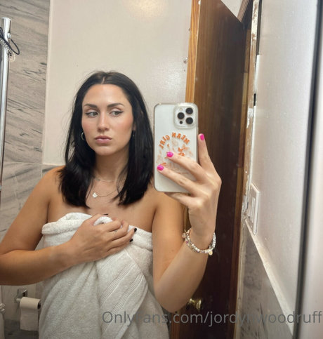 Jordyn Woodruff pornstar hot pics