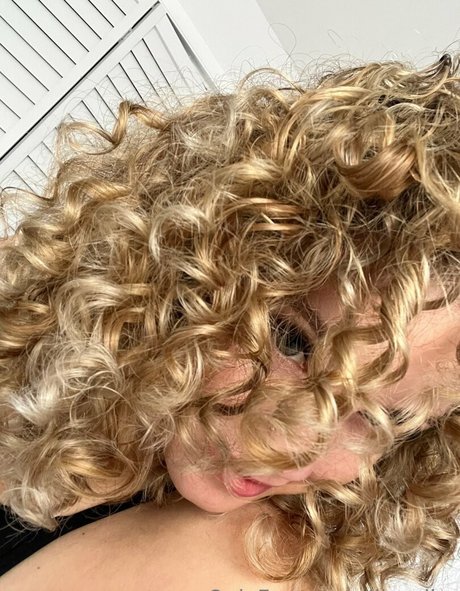 tigvibesfree model hot pics