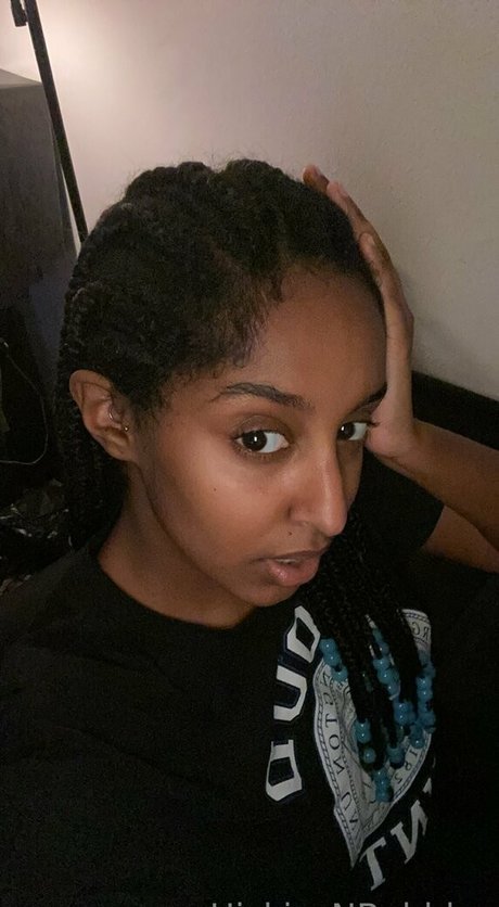 hickiesnbubbles beautiful model gallery