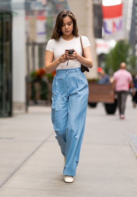 curvy nude onlyfans free naked archive