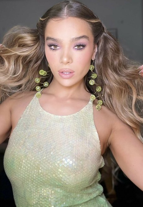 small penis onlyfans porn image