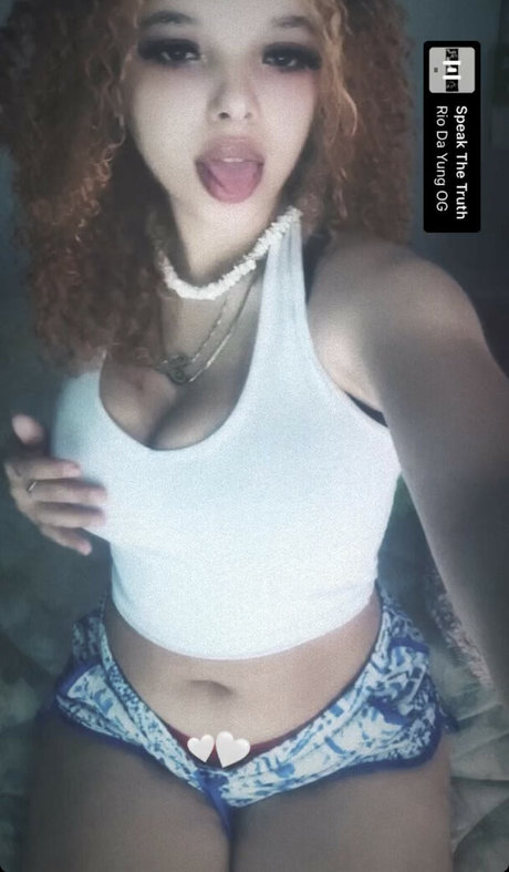 Shakera Perry model nude img