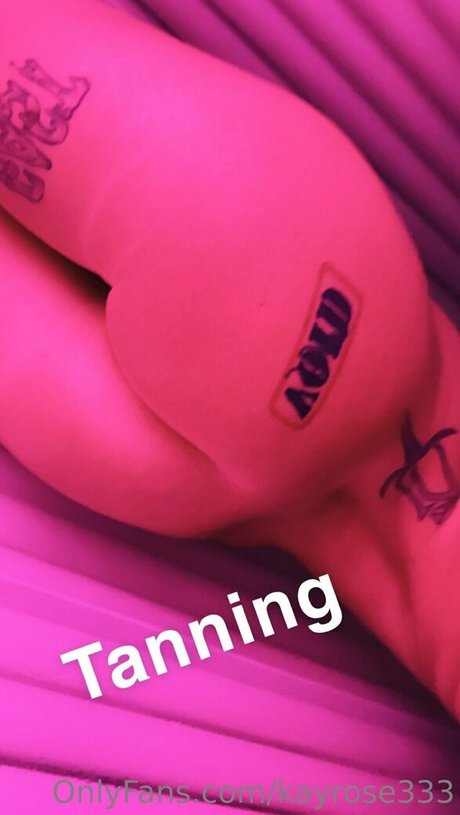 cheating wife onlyfans naked image