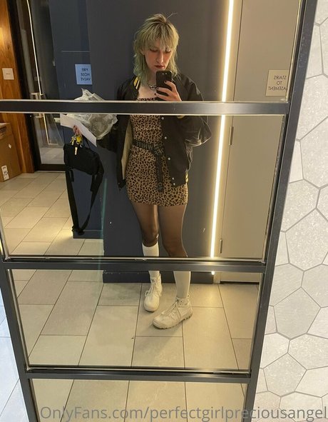 xxpissgirl420xx nice star pic