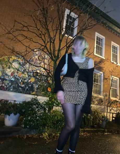 xxpissgirl420xx model best images