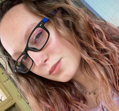 MuscleMommy002 hd actress photo