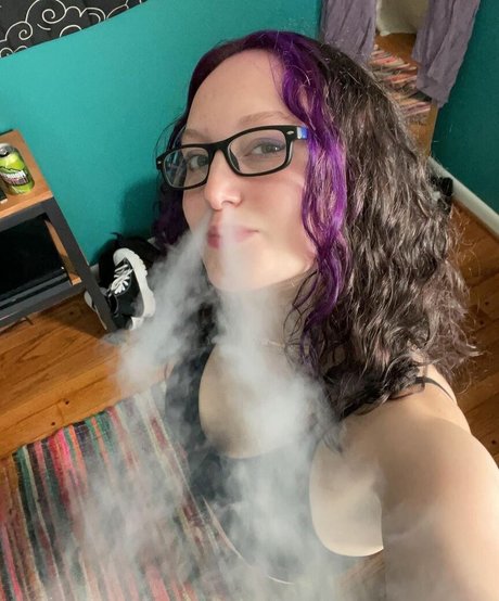 MuscleMommy002 erotic model images