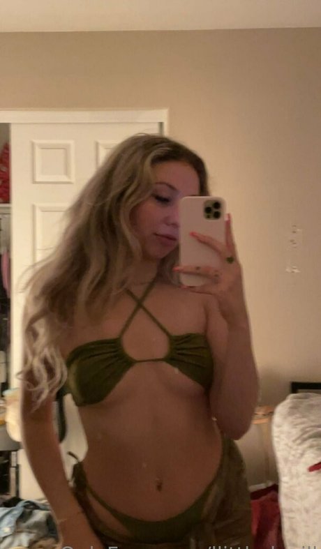 samisinss model best pictures