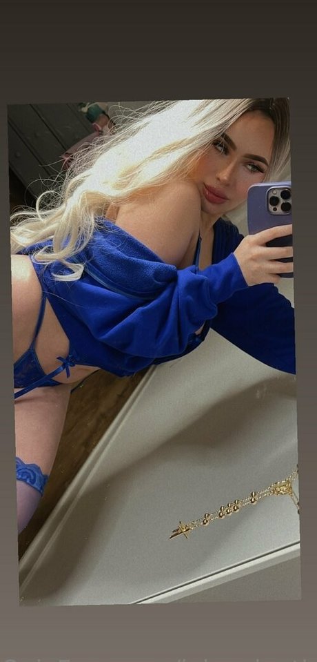 valentinee xo best model img