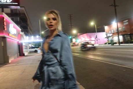 Alissa Violet art star photo