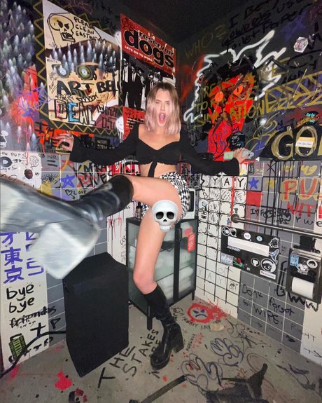 trans teen onlyfans beautiful nude image