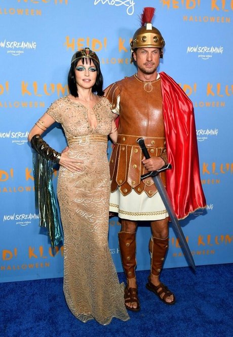 Heather Graham model nudes galleries