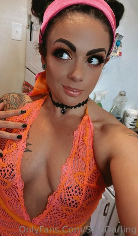 Solo Darling pornstar sexy archive