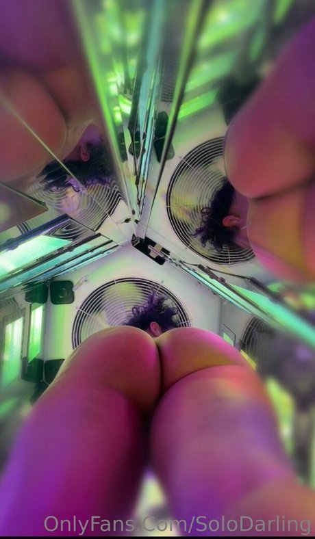 Solo Darling sexy actress galleries