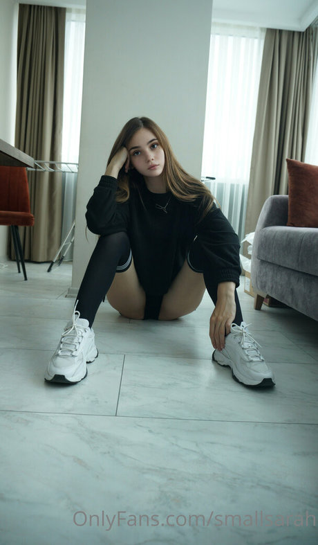 Sarah Small star adult image