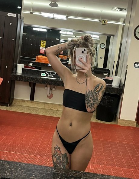 budweiserbreath nudes actress pics