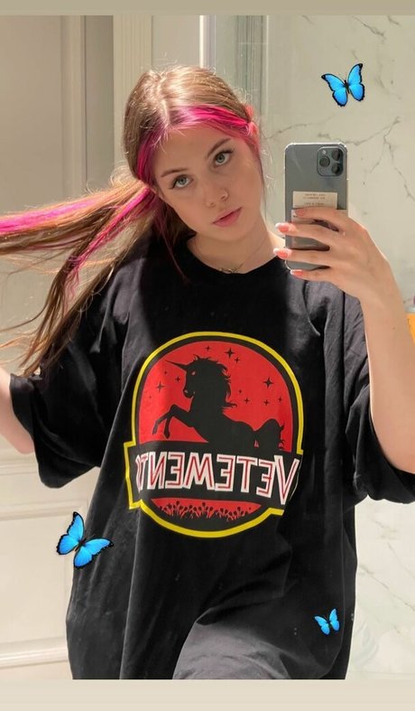 akyuliych pornstar top photo