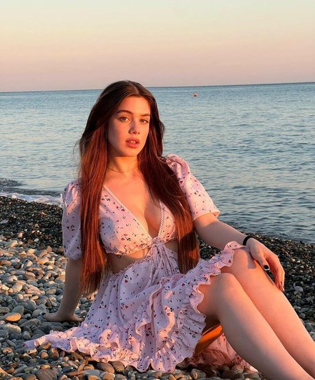 akyuliych exclusive pornstar pics