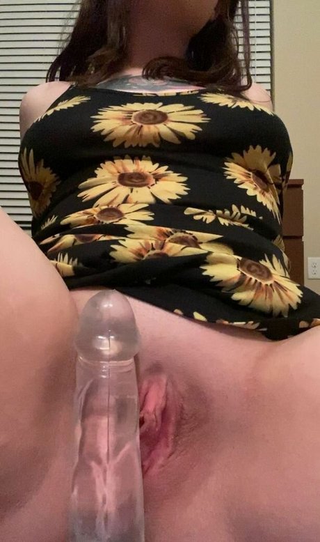 girl onlyfans pretty img