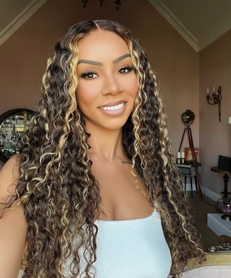 tiny onlyfans hot nude photos