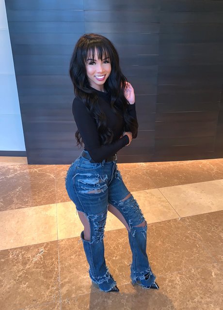 scandal onlyfans erotic galleries