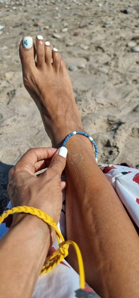 teomasole high quality model photos