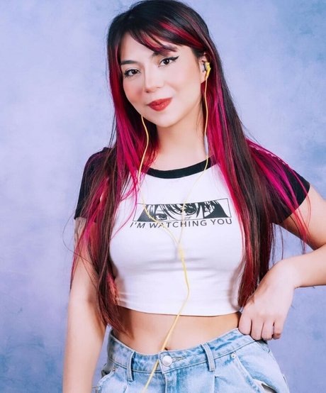 Jojotshy star hot pic