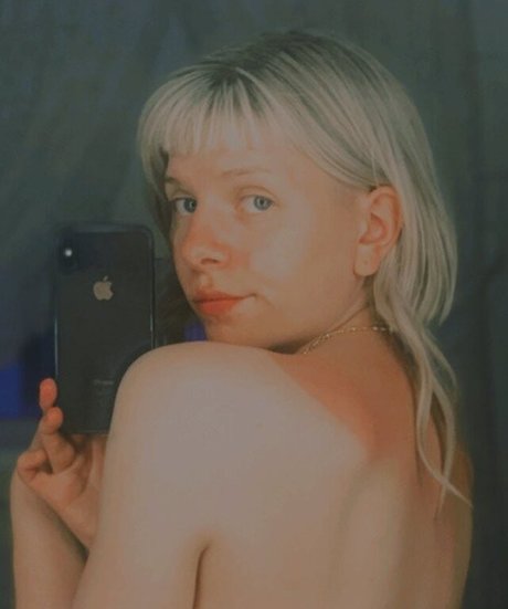 Aurora Aksnes pornstar top archive