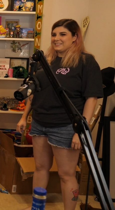 Alluux porn actress archive