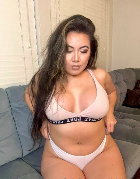 aiokilaci nude pornstar pictures