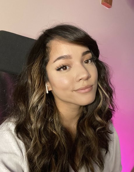 Cinnabrit pretty star pictures