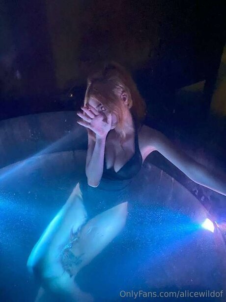 Alicewildof pornstar perfect galleries