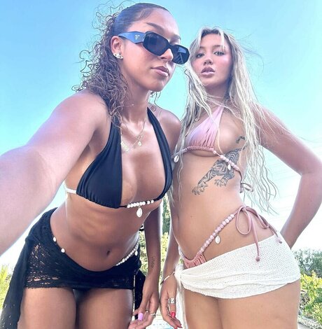 Kiwi Stunner Tasmyn Rose pretty star images